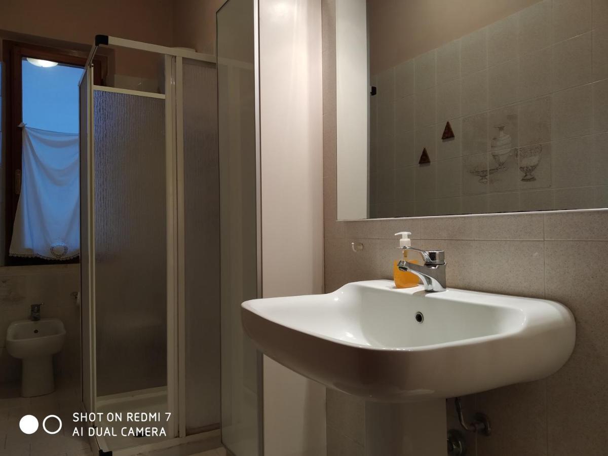 Terre Di Creta...Per Sognare Hotel Pomaia Екстериор снимка