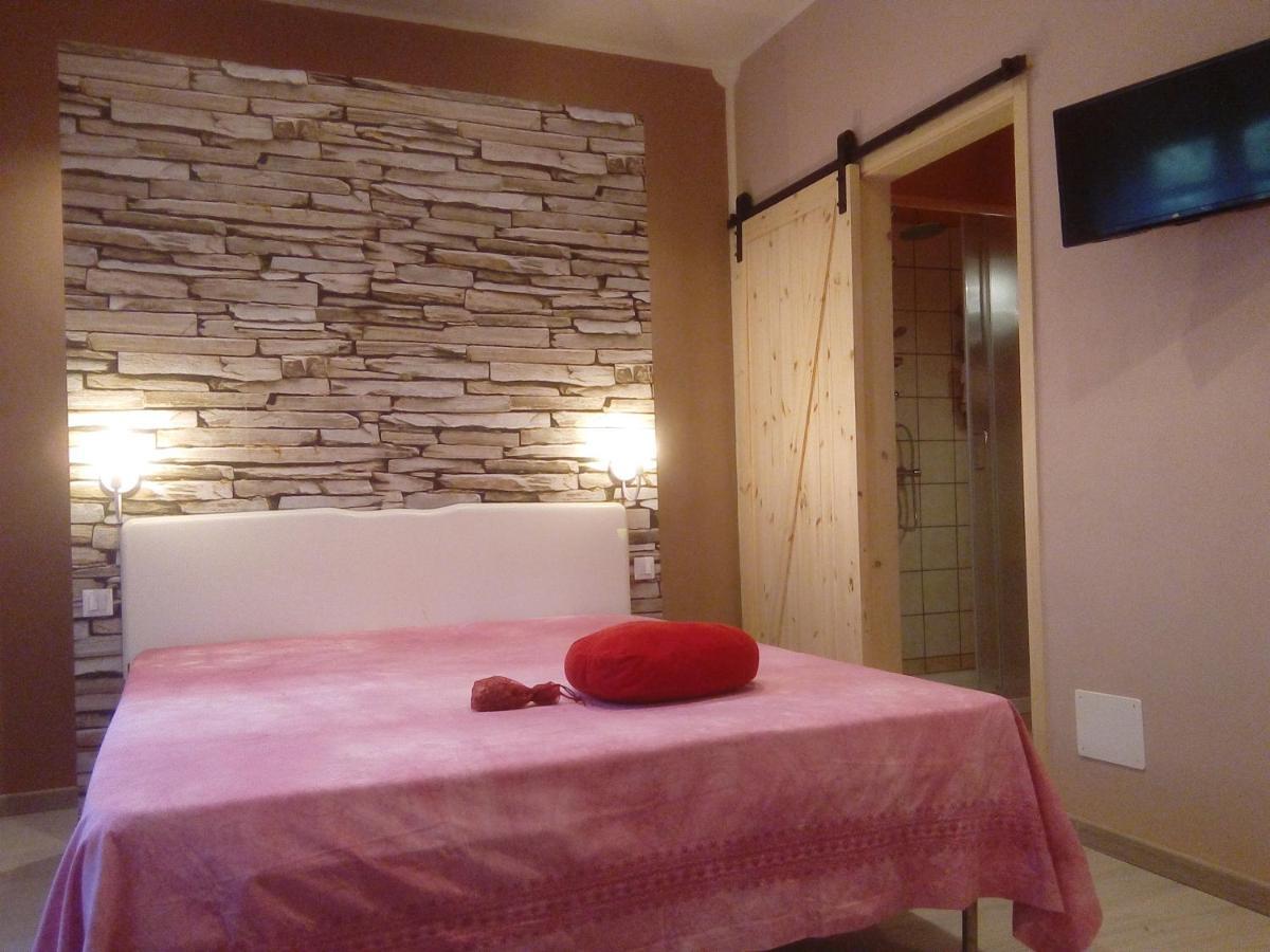 Terre Di Creta...Per Sognare Hotel Pomaia Екстериор снимка